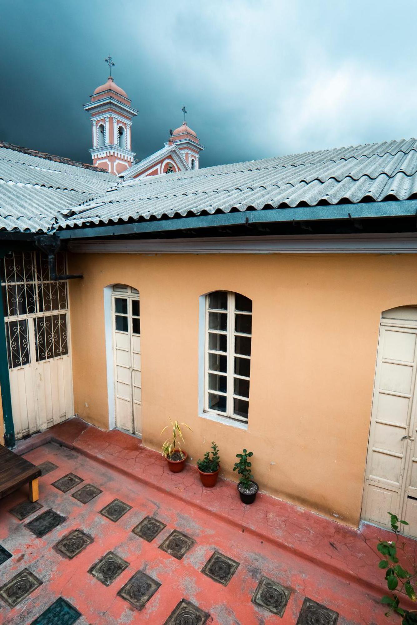 Hotel Basshaus Huamboya Zewnętrze zdjęcie